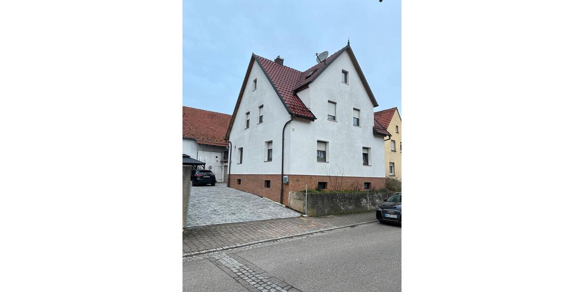 Einfamilienhaus Brackenheim - 8 Zimmer, 160 m&sup2;, 430.000&euro; | Angebot:24939668
