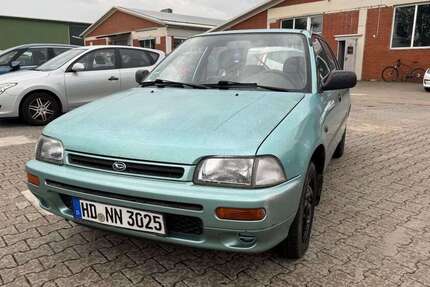 Daihatsu Charade 86.999 km 1.299 &euro; Eppingen 75031