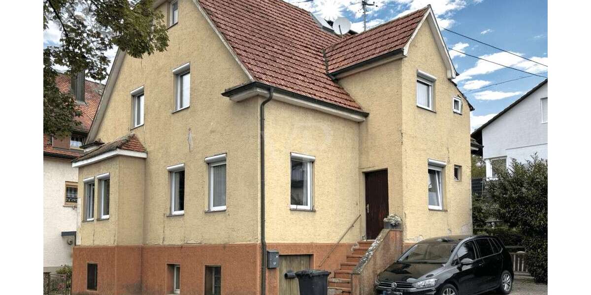 Haus zum Kaufen in Ludwigsburg Neckarweihingen 385.000 € 148.5 m² 6 zimmer