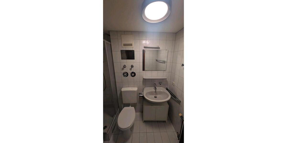Etagenwohnung Freiberg am Neckar - 1 Zimmer, 39 m&sup2;, 185.000&euro; | Angebot:26888191