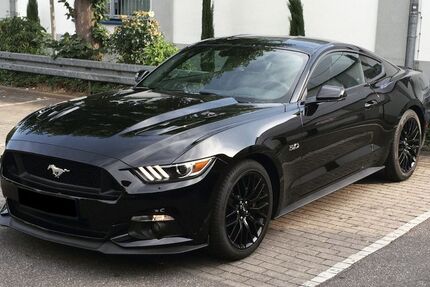 Ford Mustang 91.500 km 32.999 € Bad Friedrichshall 74177