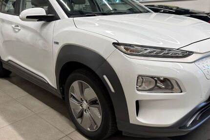 Hyundai KONA 32.600 km 15.990 &euro; Bad Friedrichshall 74177