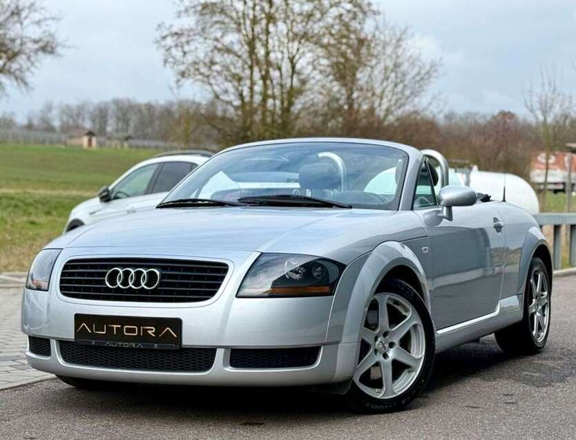 TT