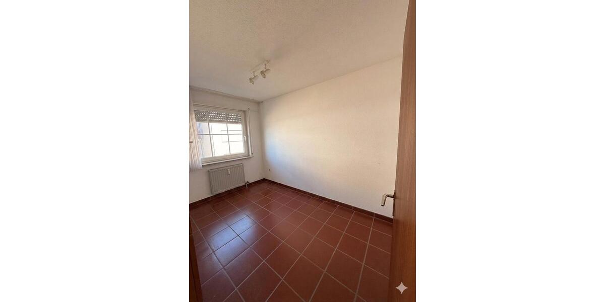 Reihenhaus Heilbronn Böckingen - 4 Zimmer, 111 m&sup2;, 420.000&euro; | Angebot:26350884