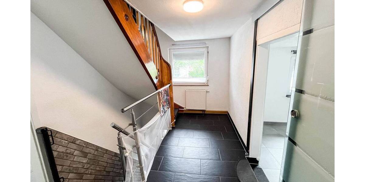 Einfamilienhaus Öhringen / Michelbach am Wald Michelbach - 7 Zimmer, 147 m&sup2;, 250.000&euro; | Angebot:25701391