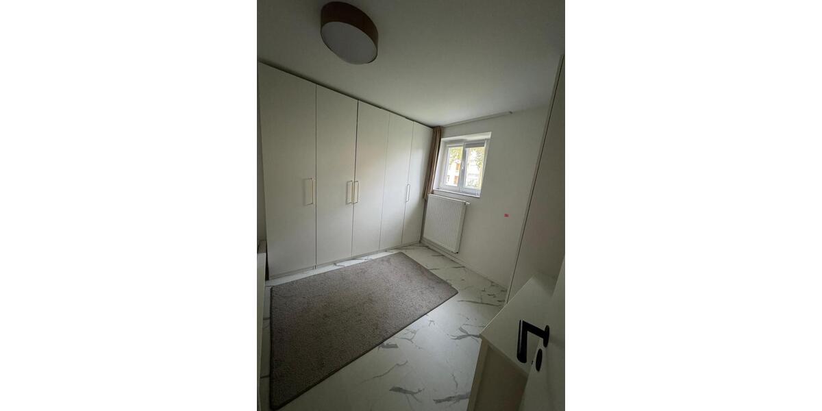 OHNE MAKLERPROVISION! 4,5 Zimmer auf 92 qm, 2021 Saniert 4 zimmer