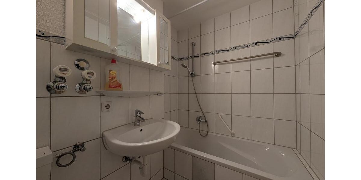 Etagenwohnung Sachsenheim - 2 Zimmer, 53 m&sup2;, 740&euro; | Angebot:24845777