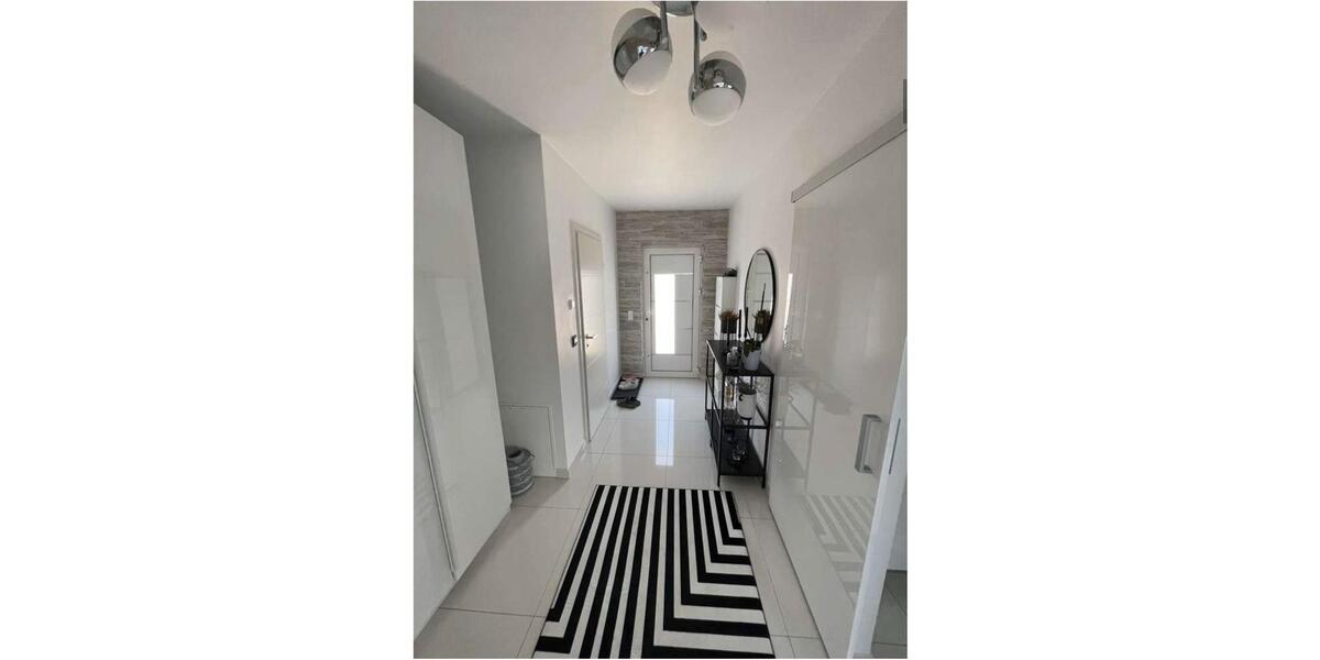 Doppelhaushälfte Heilbronn Kernstadt - 5 Zimmer, 150 m&sup2;, 2.400&euro; | Angebot:25944487