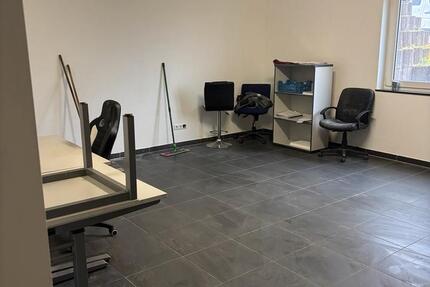 Wohnung Eppingen - 2 Zimmer, 75 m&sup2;, 800&euro; | Angebot:24850554