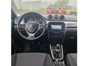 Suzuki Vitara 1.4 Boosterjet Allgrip Comfort Navi AHK 98.126 km 14.850 € Obrigheim-Asbach 74847