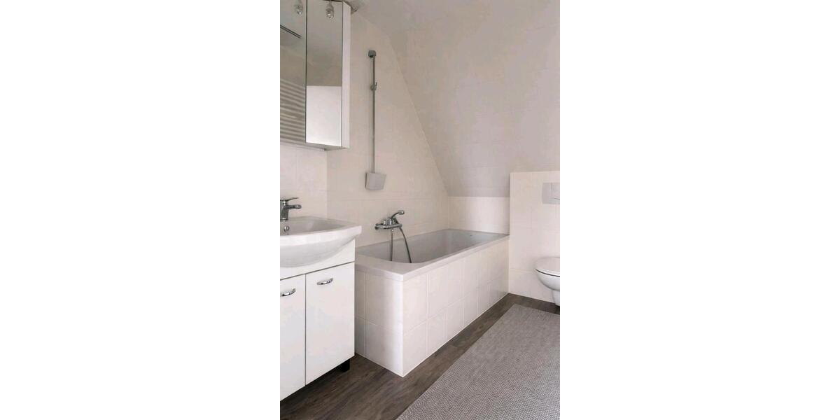 Maisonettenwohnung Besigheim - 3 Zimmer, 62 m&sup2;, 219.000&euro; | Angebot:26877714