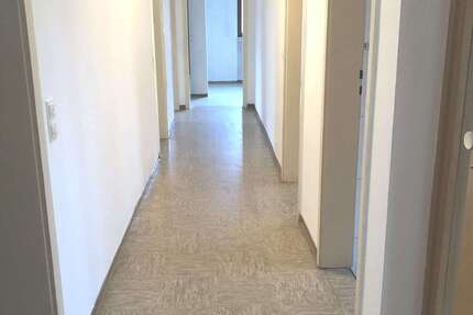 Wohnung Ehrstädt Ehrstädt - 4 Zimmer, 145 m&sup2;, 990&euro; | Angebot:25563135