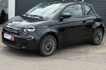 Fiat 500e 28.000 km 18.900 &euro; Sinsheim 74889