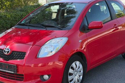 Toyota Yaris 135.000 km 2.390 &euro; Möglingen 71696