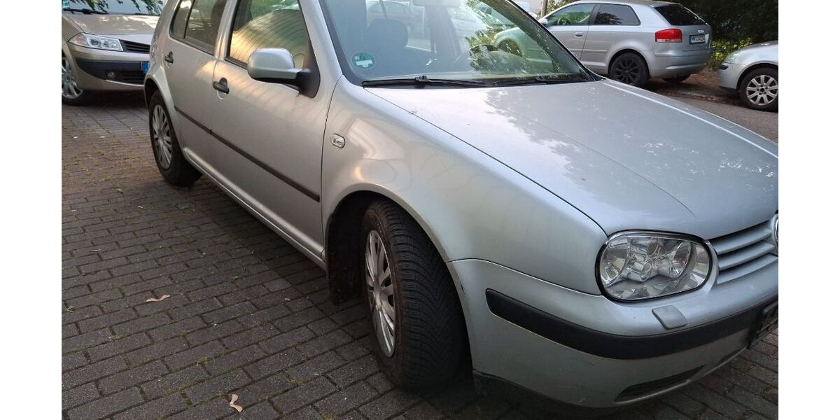 VW Golf 188.000 km 1.450 &euro; Heilbronn 74076