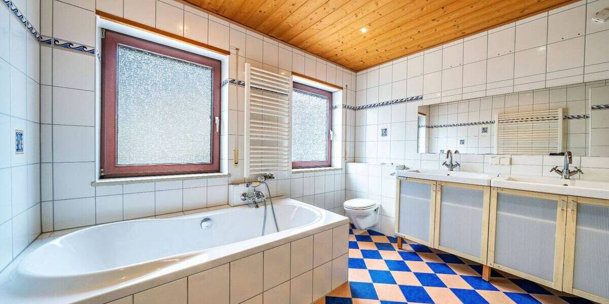 Reihenmittelhaus Sinsheim Hilsbach - 4 Zimmer, 255 m&sup2;, 249.000&euro; | Angebot:26672732