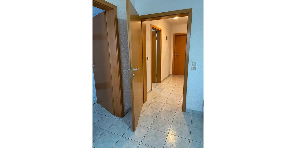 Doppelhaushälfte Bad Rappenau - 8 Zimmer, 213 m&sup2;, 520.000&euro; | Angebot:27050149