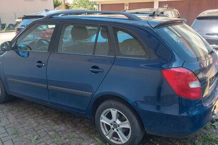 Skoda Fabia 298.000 km 1.999 &euro; Obersulm-Affaltrach 74182