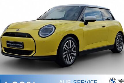 Mini Cooper SE 2.999 km 30.880 &euro; Asperg 71679