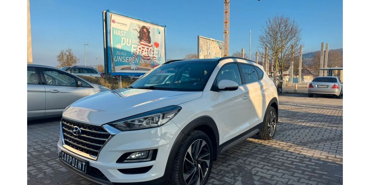 Hyundai TUCSON 129.000 km 17.890 € Großbottwar 71723