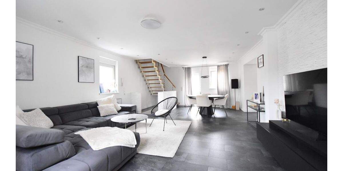 Einfamilienhaus Sinsheim - 9 Zimmer, 202 m&sup2;, 499.000&euro; | Angebot:25213142