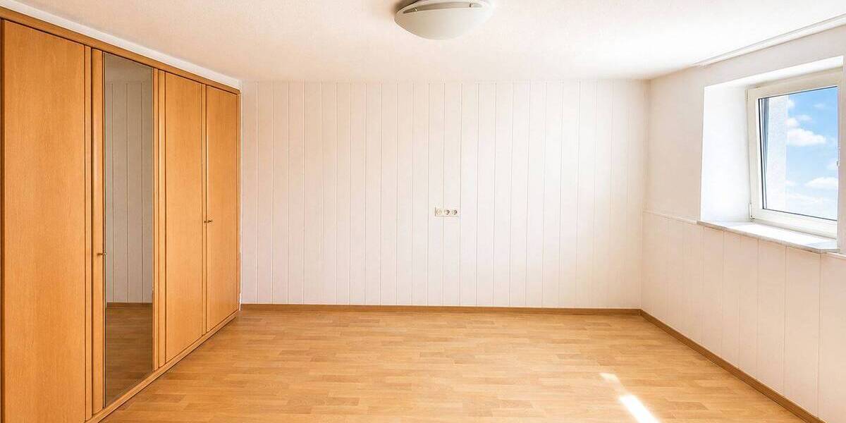Doppelhaushälfte Vaihingen an der Enz - 5 Zimmer, 43 m&sup2;, 249.000&euro; | Angebot:26657154