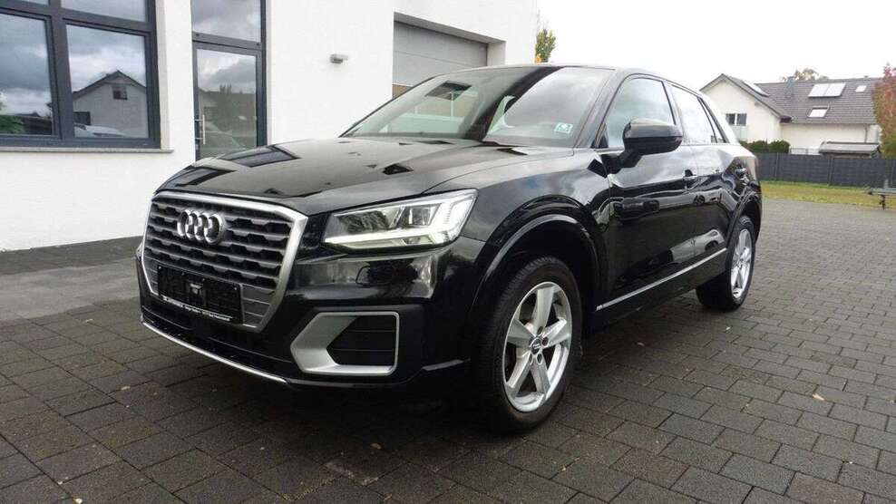 Audi Q2 93.000 km 16.790 € Bad-Friedrichshall 74177