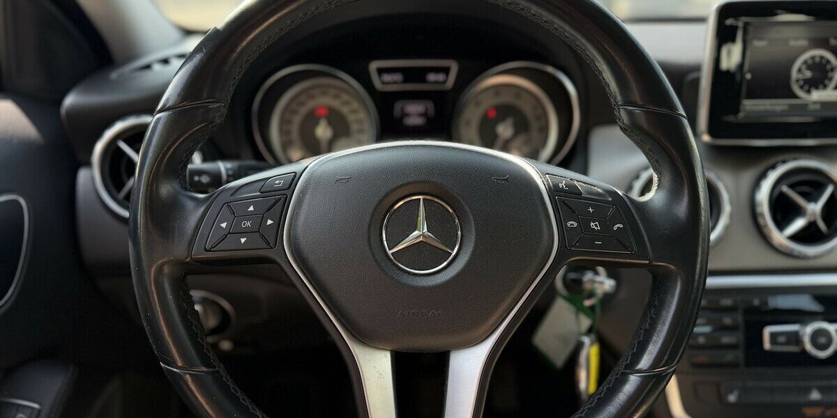 Mercedes-Benz GLA 200 Bi-Xenon SHZ PDC 150.000 km 10.990 &euro; Neckarsulm 74172