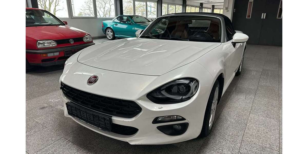 Fiat 124 Spider 124.000 km 12.900 &euro; Heilbronn 74076