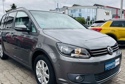 VW Touran 71.987 km 11.970 € Bad Rappenau 74906