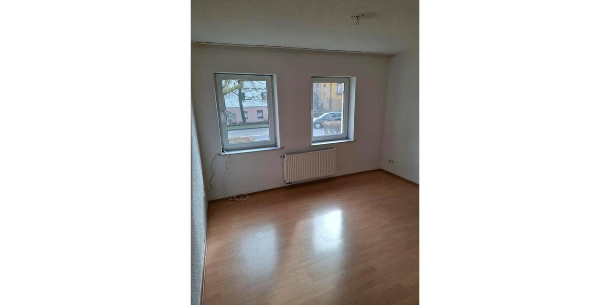 Etagenwohnung Sersheim - 2 Zimmer, 36 m&sup2;, 550&euro; | Angebot:24649543
