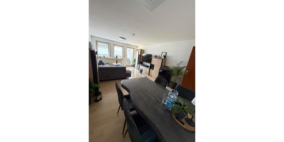Etagenwohnung Vaihingen an der Enz - 3.5 Zimmer, 77 m&sup2;, 286.900&euro; | Angebot:27118386