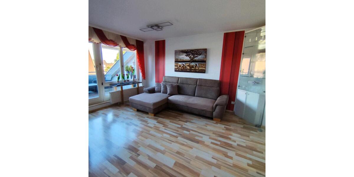Dachgeschoßwohnung Neuenstadt am Kocher - 3 Zimmer, 77 m&sup2;, 235.000&euro; | Angebot:26638583