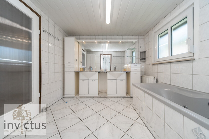 Mehr Platz. Mehr Ruhe. Mehr Zuhause – Doppelhaushälfte in Spiegelberg mit Garten & Garage! 4.5 zimmer