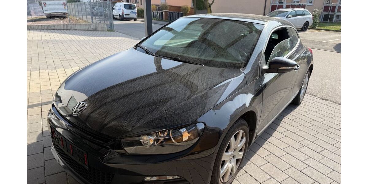 VW Scirocco 69.730 km 9.000 &euro; Heilbronn 74081