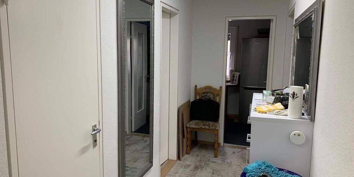 Attraktive 2-Zimmer-Wohnung mit Balkon, EBK, Stellplatz, Keller in Heilbronn-Horkheim 2 zimmer