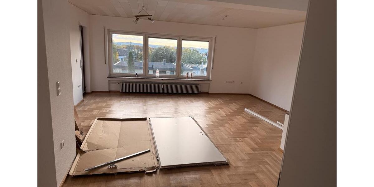 Etagenwohnung Neckarsulm - 4.5 Zimmer, 106 m&sup2;, 1.350&euro; | Angebot:26348724