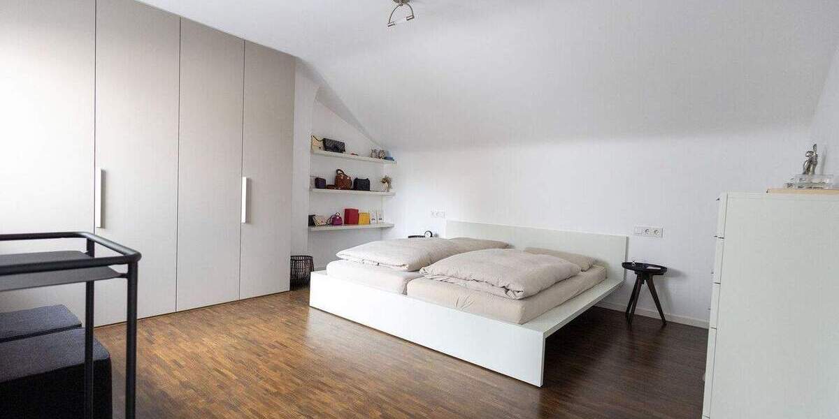 Reihenmittelhaus Talheim - 6 Zimmer, 217 m&sup2;, 895.000&euro; | Angebot:25682657