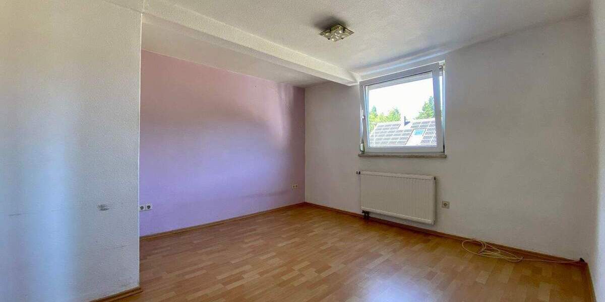 Doppelhaushälfte Zaberfeld Leonbronn - 4 Zimmer, 130 m&sup2;, 198.000&euro; | Angebot:25792268