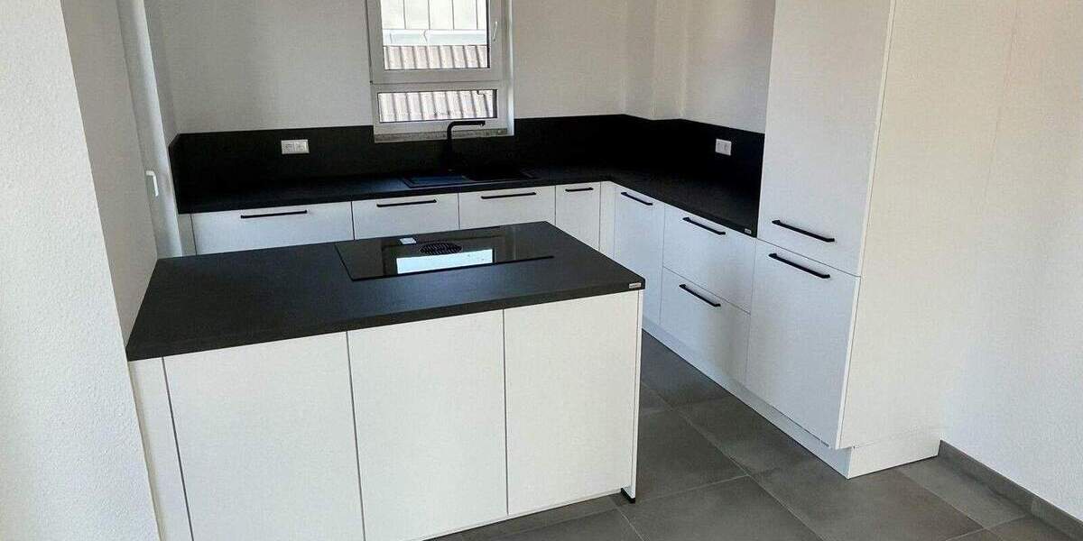Etagenwohnung Auenstein-Ilsfeld Auenstein - 4 Zimmer, 114 m&sup2;, 1.700&euro; | Angebot:25701383