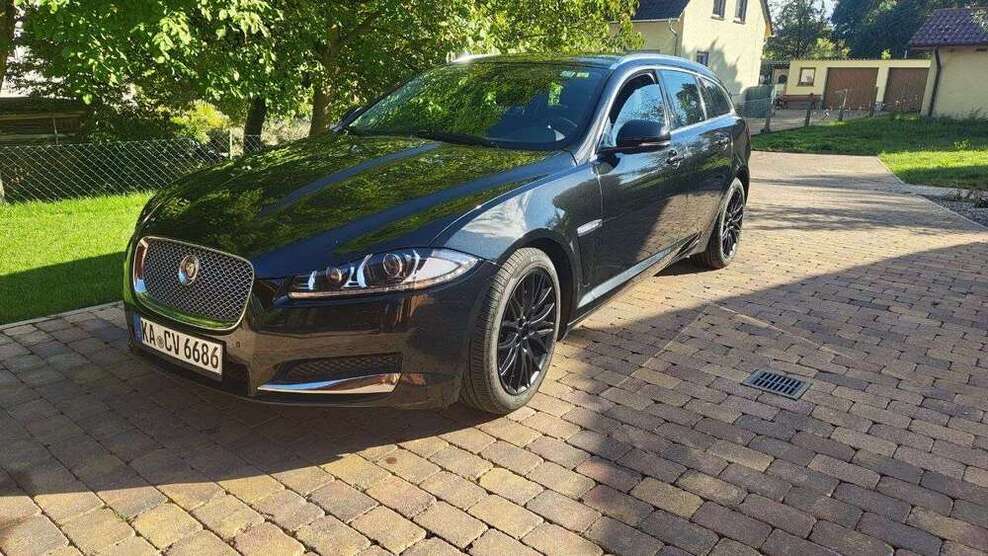 Jaguar XF 105.000 km 10.500 € Zaisenhausen 75059