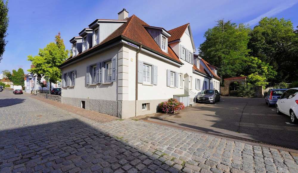 Einfamilienhaus Bad Wimpfen - 9 Zimmer, 312 m&sup2;, 769.000&euro; | Angebot:27694746
