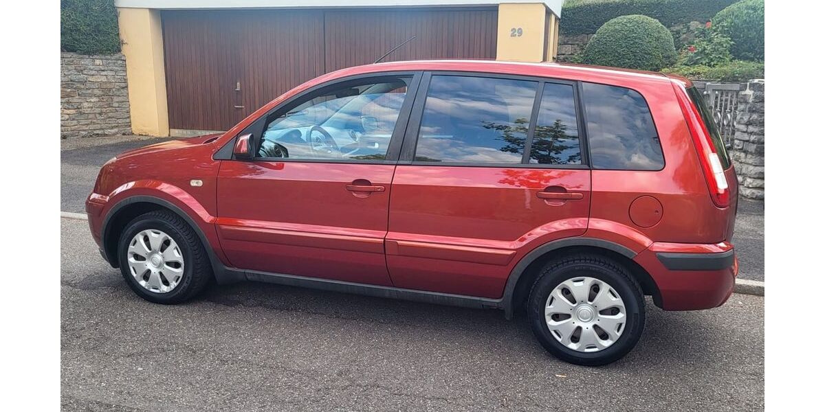 Ford Fusion 70.000 km 3.500 &euro; Neckarsulm 74172