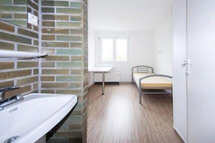 Voll möbliertes Zimmer (Frau) in Ludwigsburg zimmer