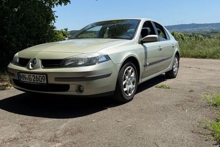 Renault Laguna 130.250 km 2.700 &euro; Weinsberg 74189