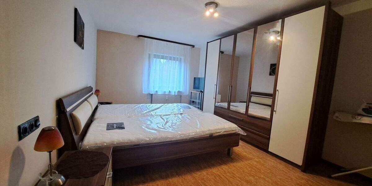 Etagenwohnung Bad Rappenau - 2 Zimmer, 72 m&sup2;, 1.100&euro; | Angebot:26453803