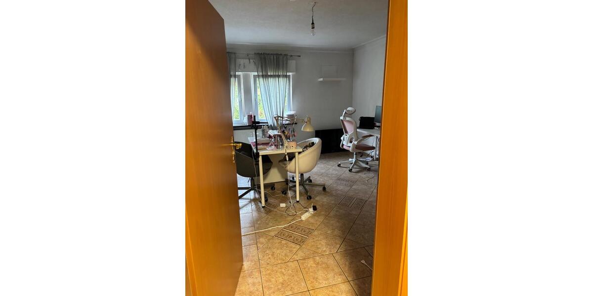 Mehrfamilienhaus, Wohnhaus Bietigheim-Bissingen Bissingen - 10.5 Zimmer, 250 m&sup2;, 740.000&euro; | Angebot:27155429