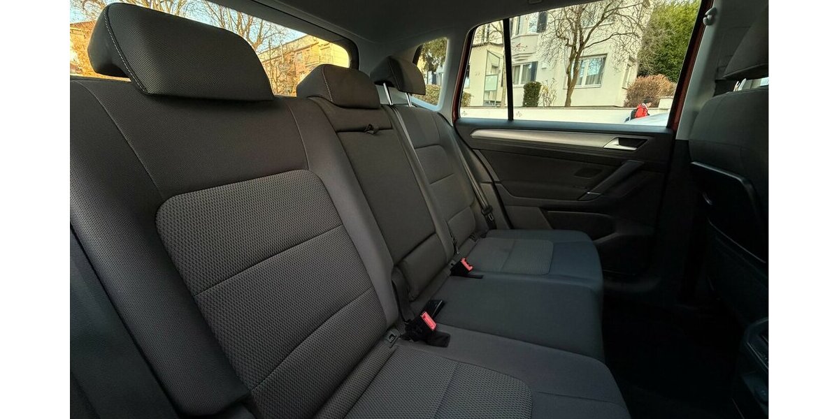 VW Golf Sportsvan 1.4 TSI DSG 1. Hand 46.000 km 12.990 &euro; Neckarsulm 74172