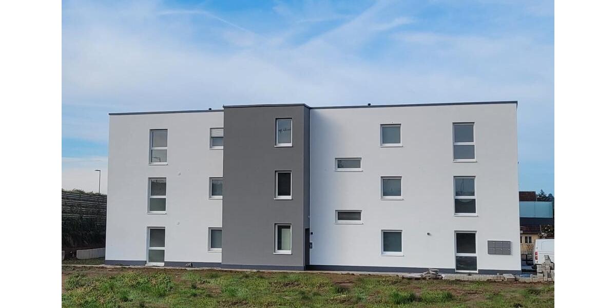 Etagenwohnung Bad Friedrichshall - 4 Zimmer, 91 m&sup2;, 1.400&euro; | Angebot:26687950