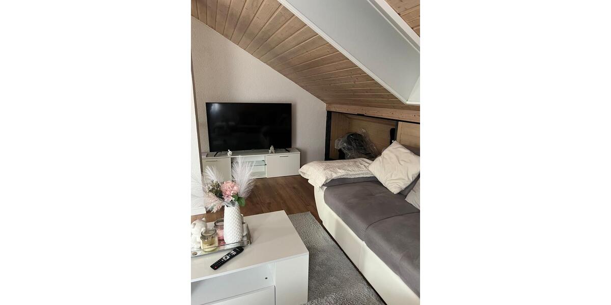 Einfamilienhaus Ludwigsburg Hoheneck - 2 Zimmer, 60 m&sup2;, 1.000&euro; | Angebot:25146957